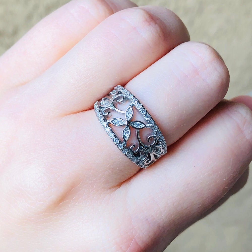 NWOT 925 Silver white sapphire ring - Picture 6 of 8